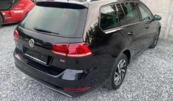 Volkswagen Golf full