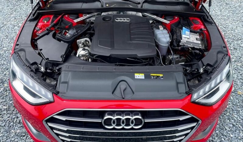 Audi A4 Avant full