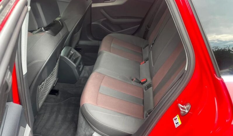 Audi A4 Avant full