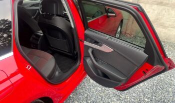 Audi A4 Avant full