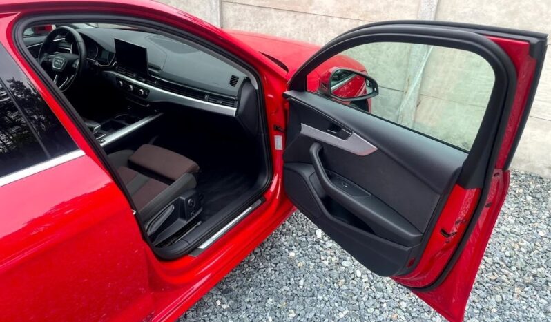 Audi A4 Avant full