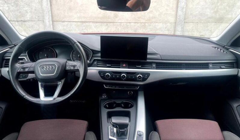Audi A4 Avant full
