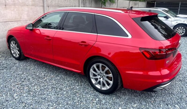 Audi A4 Avant full