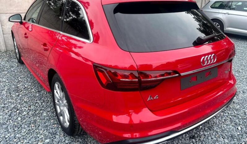 Audi A4 Avant full