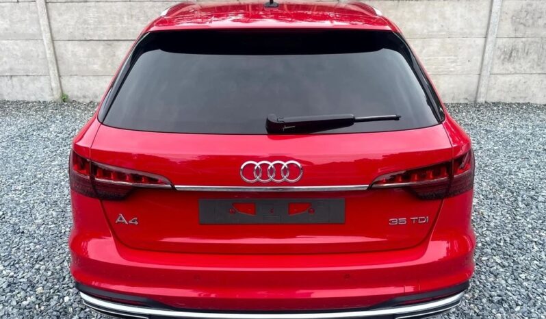 Audi A4 Avant full