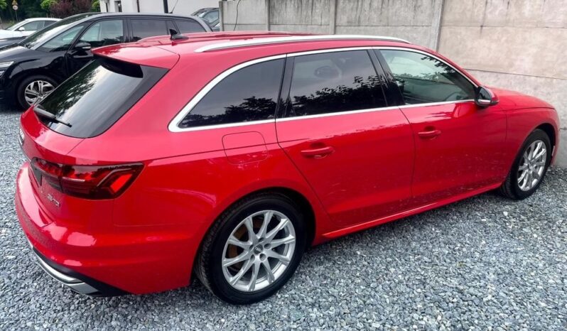 Audi A4 Avant full
