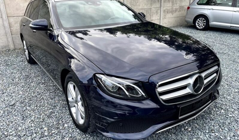 Mercedes-Benz Klasa E 220 d 4Matic 9G-TRONIC Avantgarde full