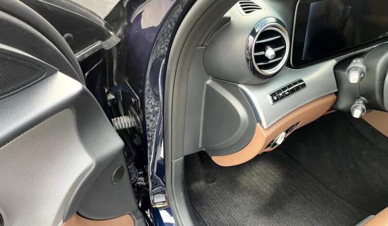 Mercedes-Benz Klasa E 220 d 4Matic 9G-TRONIC Avantgarde full