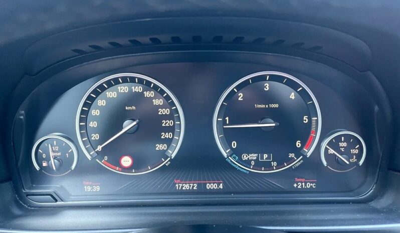 BMW Seria 5 520d xDrive full