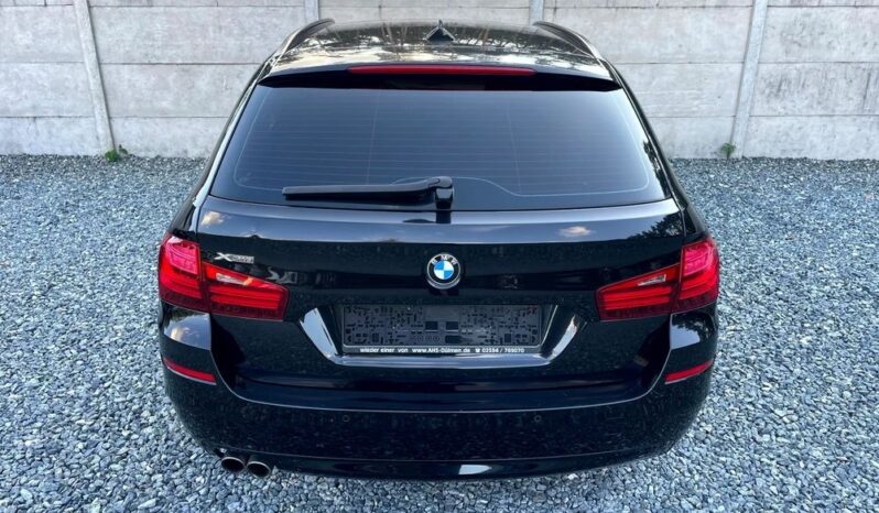 BMW Seria 5 520d xDrive full