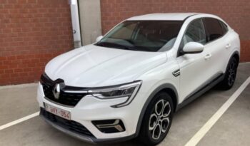 SUV RENAULT Arkana 2022 Benzyna Automatyczna FWD (przód) Biały 5 5 Belgia Metalik