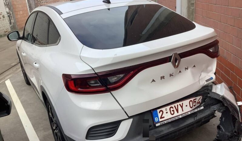 SUV RENAULT Arkana 2022 Benzyna Automatyczna FWD (przód) Biały 5 5 Belgia Metalik full