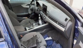 Kombi AUDI A4  2019 Diesel Automatyczna FWD (przód) Niebieski 5 5 Niemcy Metalik full