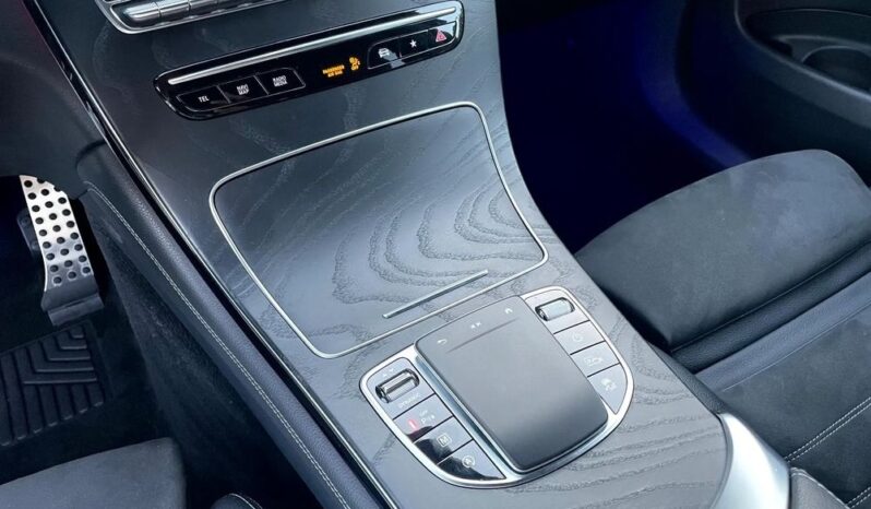 Mercedes-Benz GLC 220 d 4Matic 9G-TRONIC AMG Line full