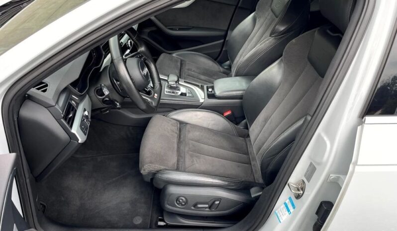 Audi A4 Avant 40 TDI quattro S tronic S line full