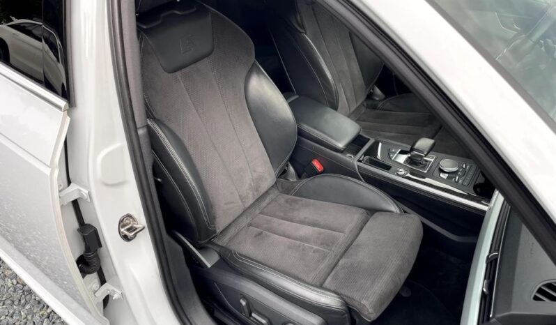 Audi A4 Avant 40 TDI quattro S tronic S line full