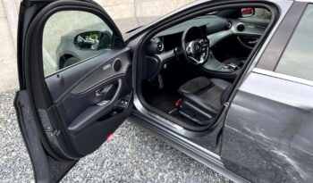 Mercedes-Benz Klasa E300de full