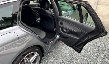 Mercedes-Benz Klasa E300de full