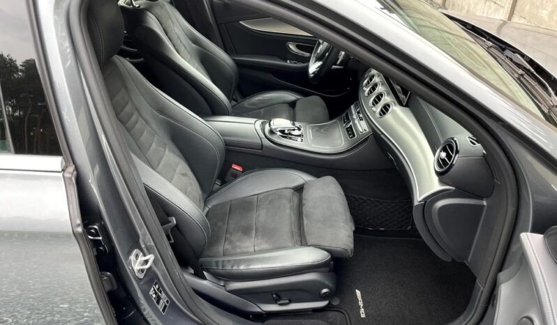 Mercedes-Benz Klasa E300de full