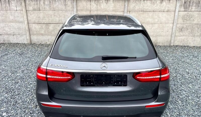 Mercedes-Benz Klasa E300de full