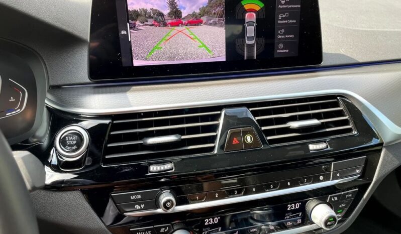 BMW Seria 5 520i M Sport Edition full