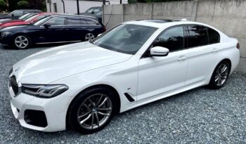 BMW Seria 5 520i M Sport Edition full