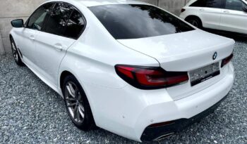 BMW Seria 5 520i M Sport Edition full