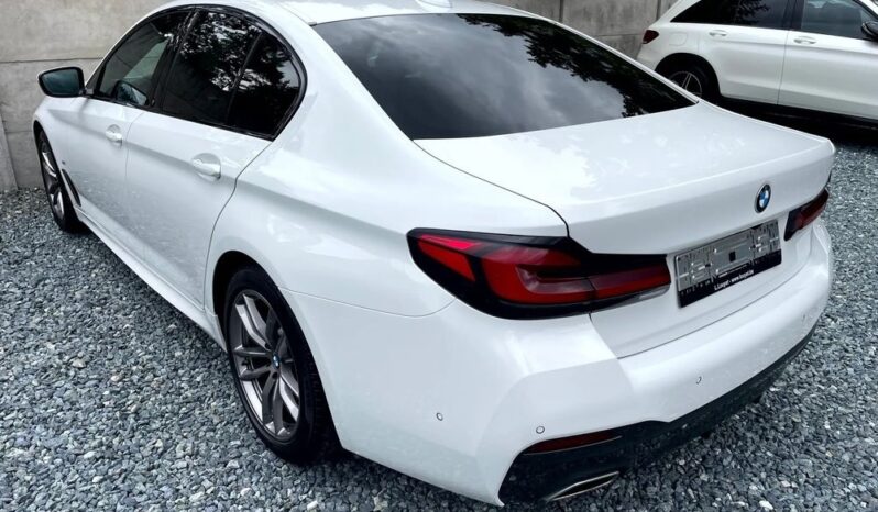 BMW Seria 5 520i M Sport Edition full