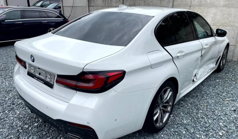 BMW Seria 5 520i M Sport Edition full