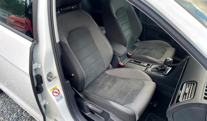 Volkswagen Golf 1.5 TSI BlueMotion ACT DSG Highline full