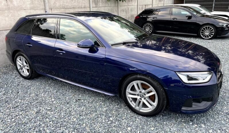 Audi A4 Avant full