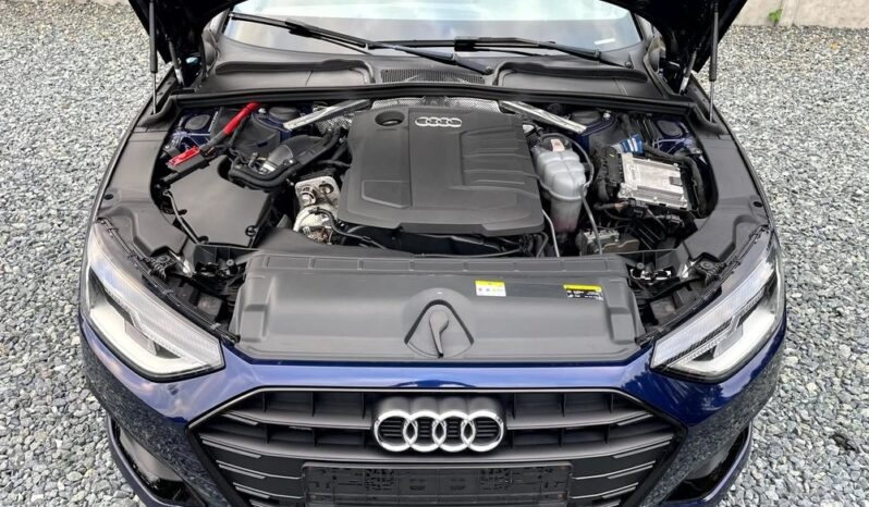Audi A4 Avant full