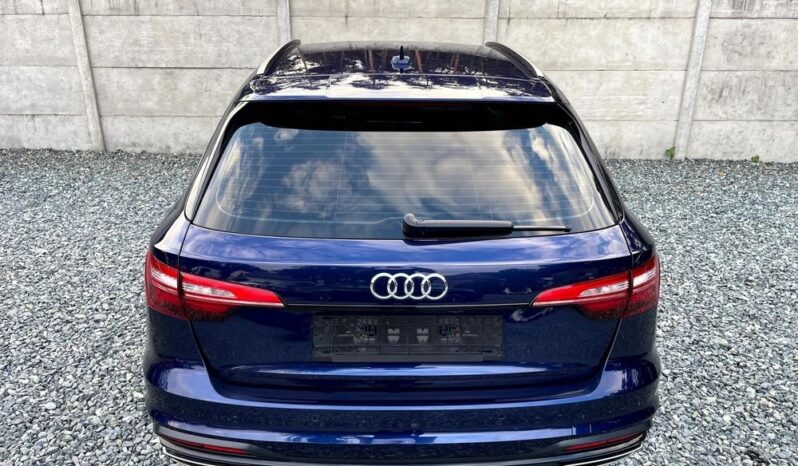 Audi A4 Avant full