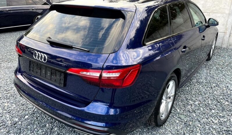 Audi A4 Avant full