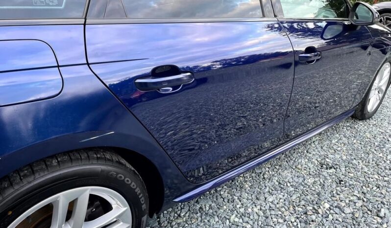 Audi A4 Avant full