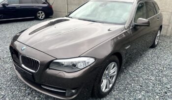 BMW Seria 5 520d Sport-Aut full