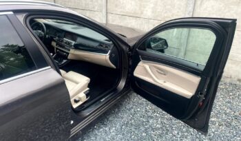 BMW Seria 5 520d Sport-Aut full