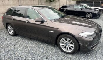 BMW Seria 5 520d Sport-Aut full