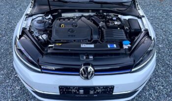 Volkswagen Golf full