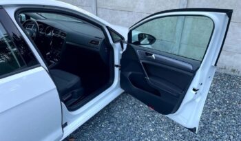 Volkswagen Golf full