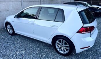 Volkswagen Golf full