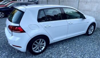 Volkswagen Golf full