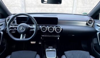 Mercedes-Benz CLA full