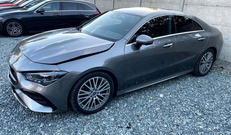 Mercedes-Benz CLA full